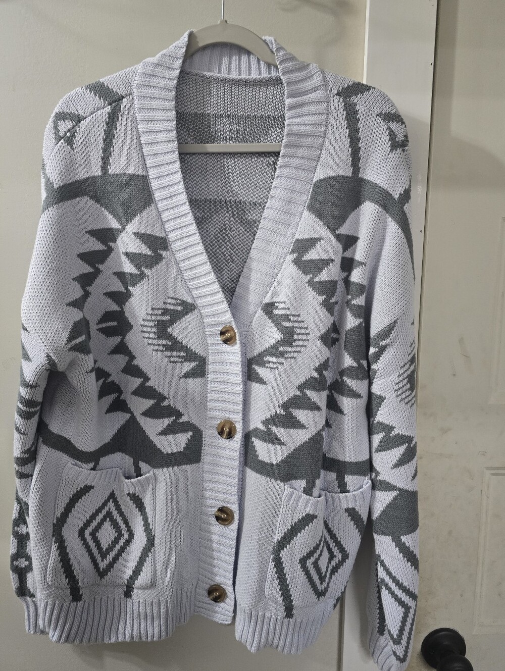 Gray Patterned Women's Sweater - Picture 2 of 9